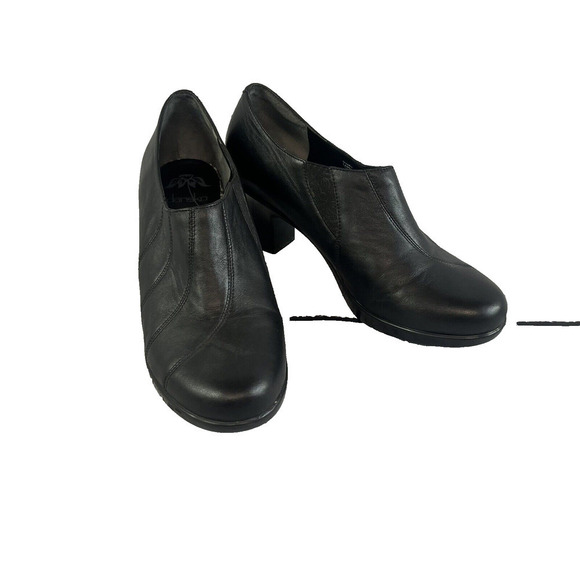 Dansko Heels Pumps Shoes size 41 10.5 Black Leather Slip On Closed Toe Comfort - Picture 1 of 9